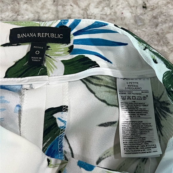 BANANA REPUBLIC High-Rise Wide-Leg Pants - Picture 6 of 10